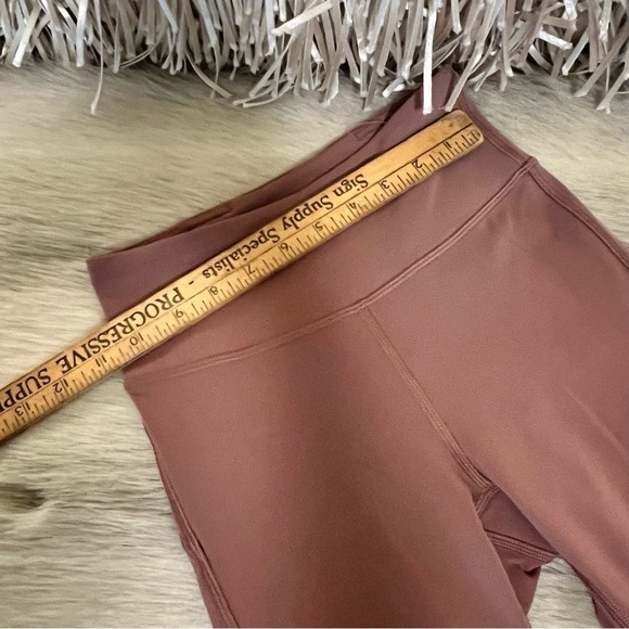 LULULEMON 2 Rose Blush Pink Cropped Sheer Panels High Waisted Leggings Workout - Picture 6 of 11